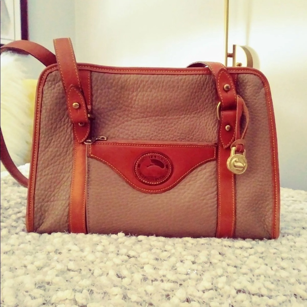 *SOLD* Vintage Authentic Dooney & Bourne Purse